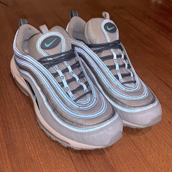 Nike AirMax ‘97 - Picture 2 of 3